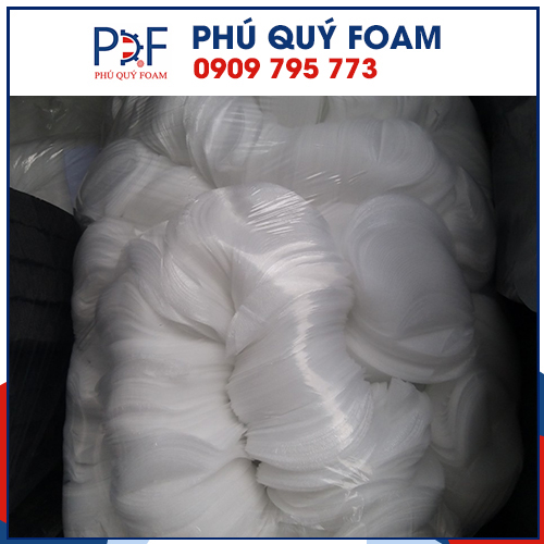 Gia công HD PE 1mm hình tròn